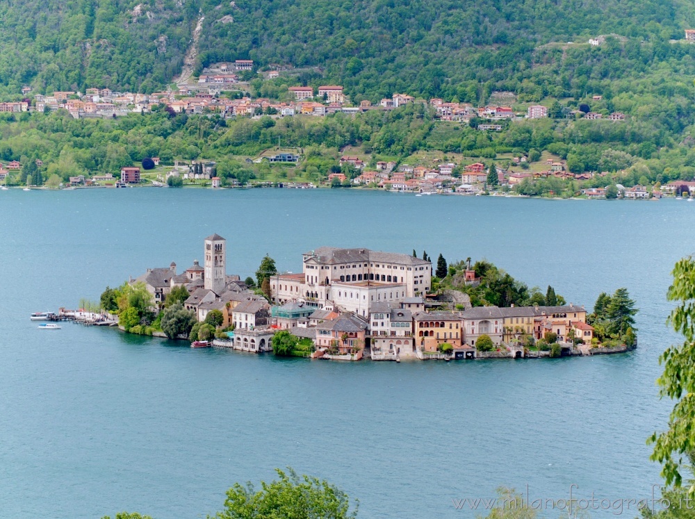 Orta San Giulio (Novara) - L'Isola di San Giulio vista dal Sacro Monte